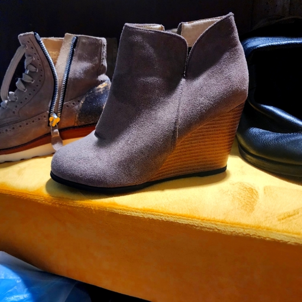 Shoes BUY ALL FOR 200$